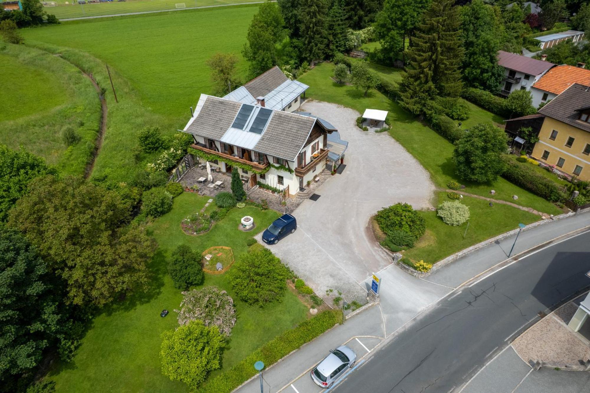 Pension Lipicer Kotschach-Mauthen Extérieur photo