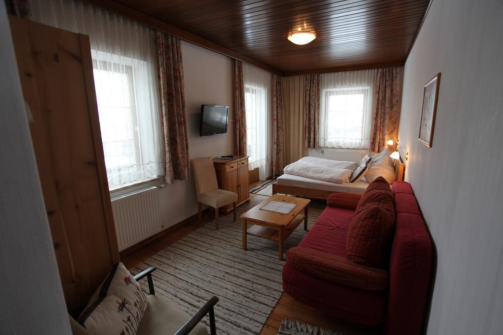 Pension Lipicer Kotschach-Mauthen Extérieur photo